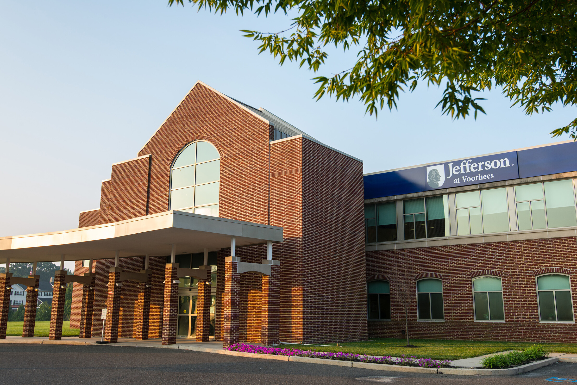 Cooper University Hospital: Comprehensive Healthcare In Voorhees, New Jersey